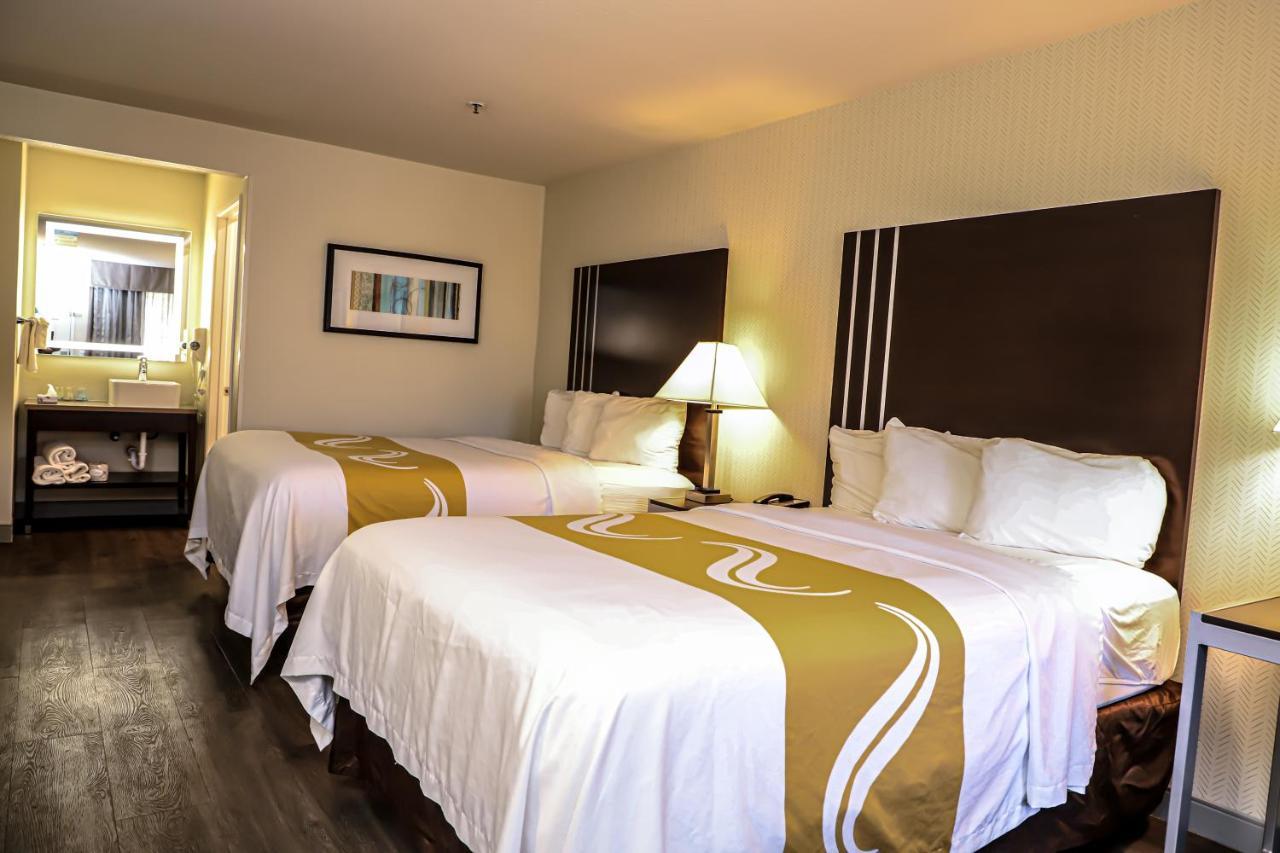 Quality Inn & Suites Camarillo-Oxnard Dış mekan fotoğraf