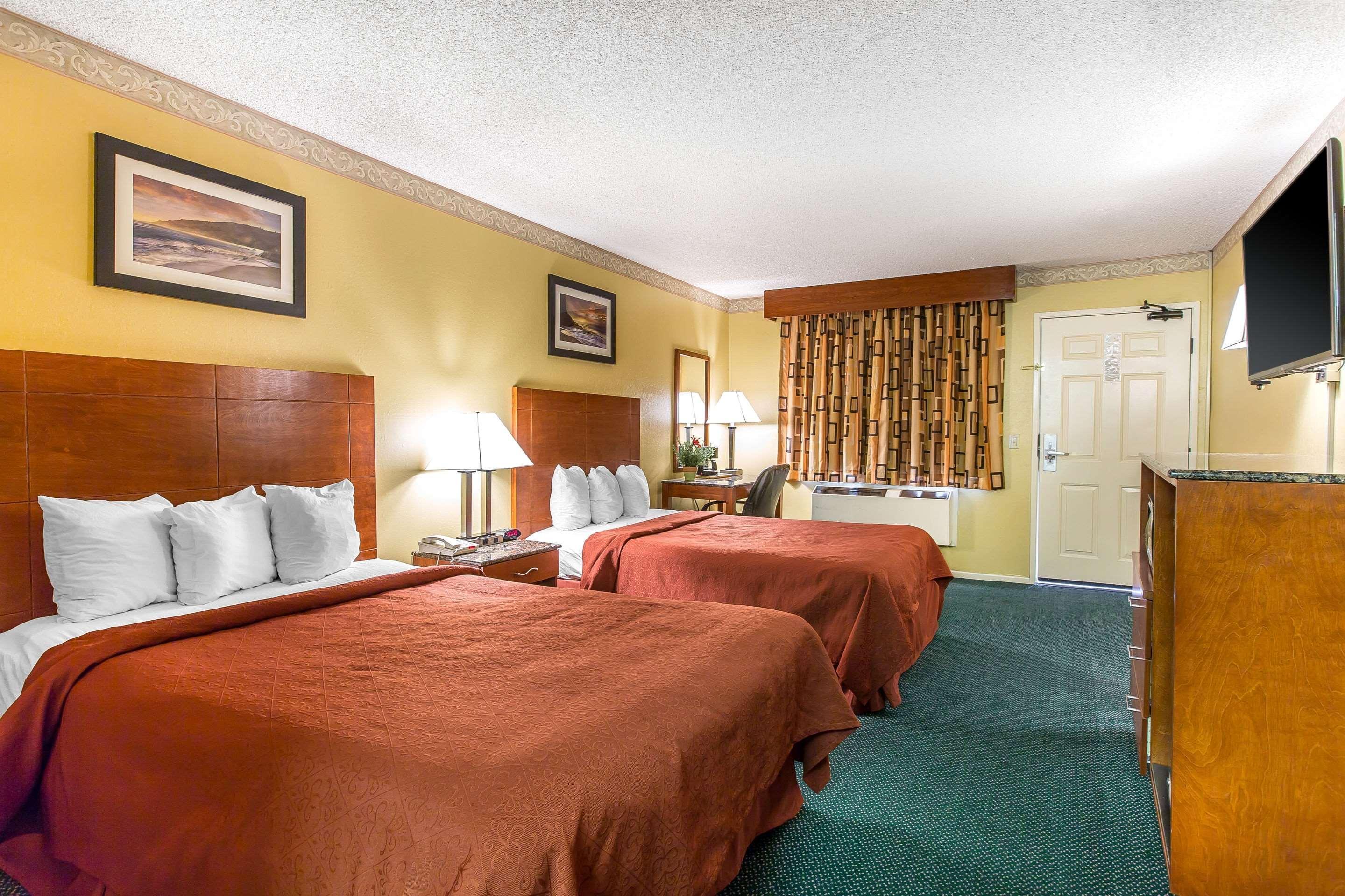 Quality Inn & Suites Camarillo-Oxnard Dış mekan fotoğraf