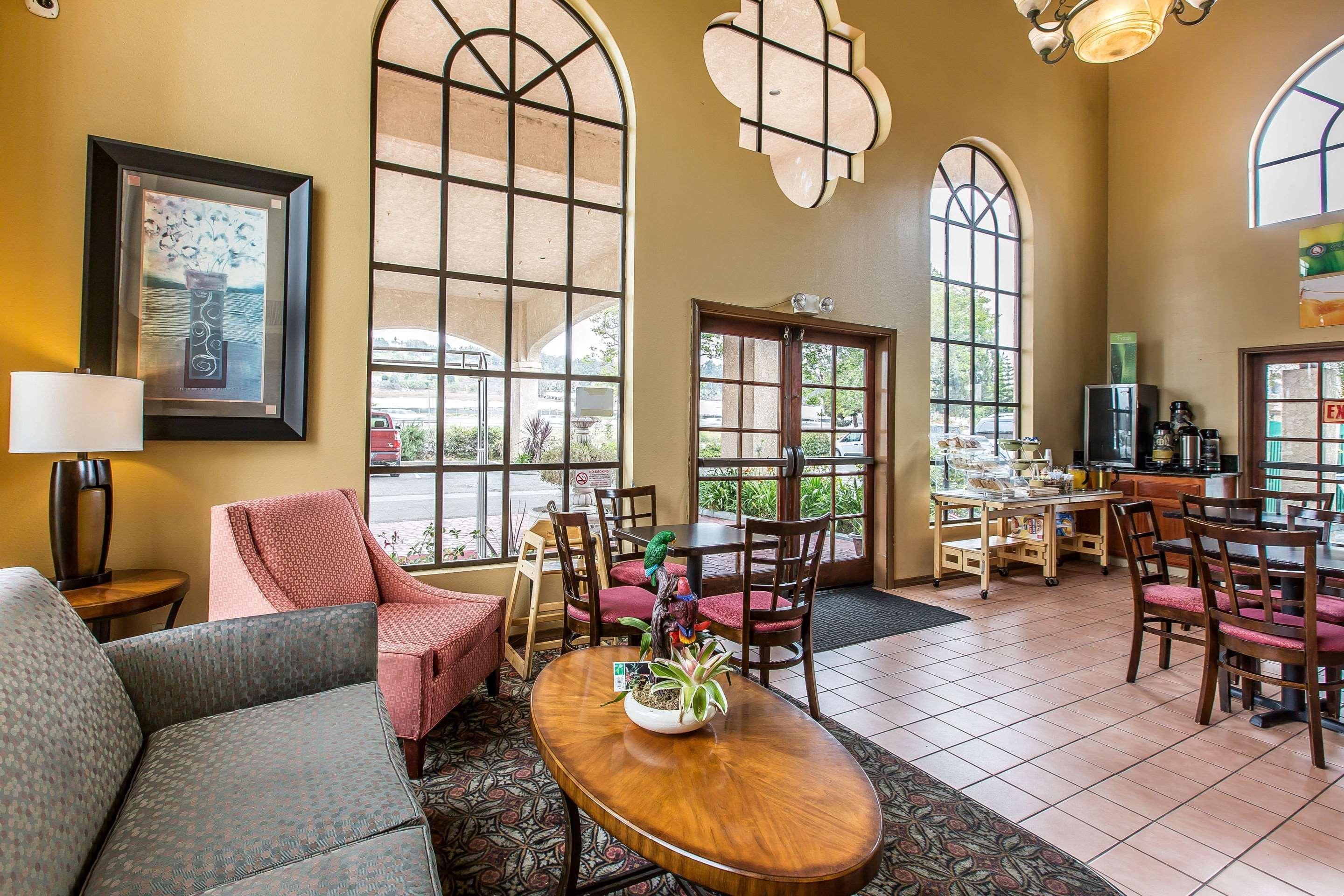 Quality Inn & Suites Camarillo-Oxnard Dış mekan fotoğraf