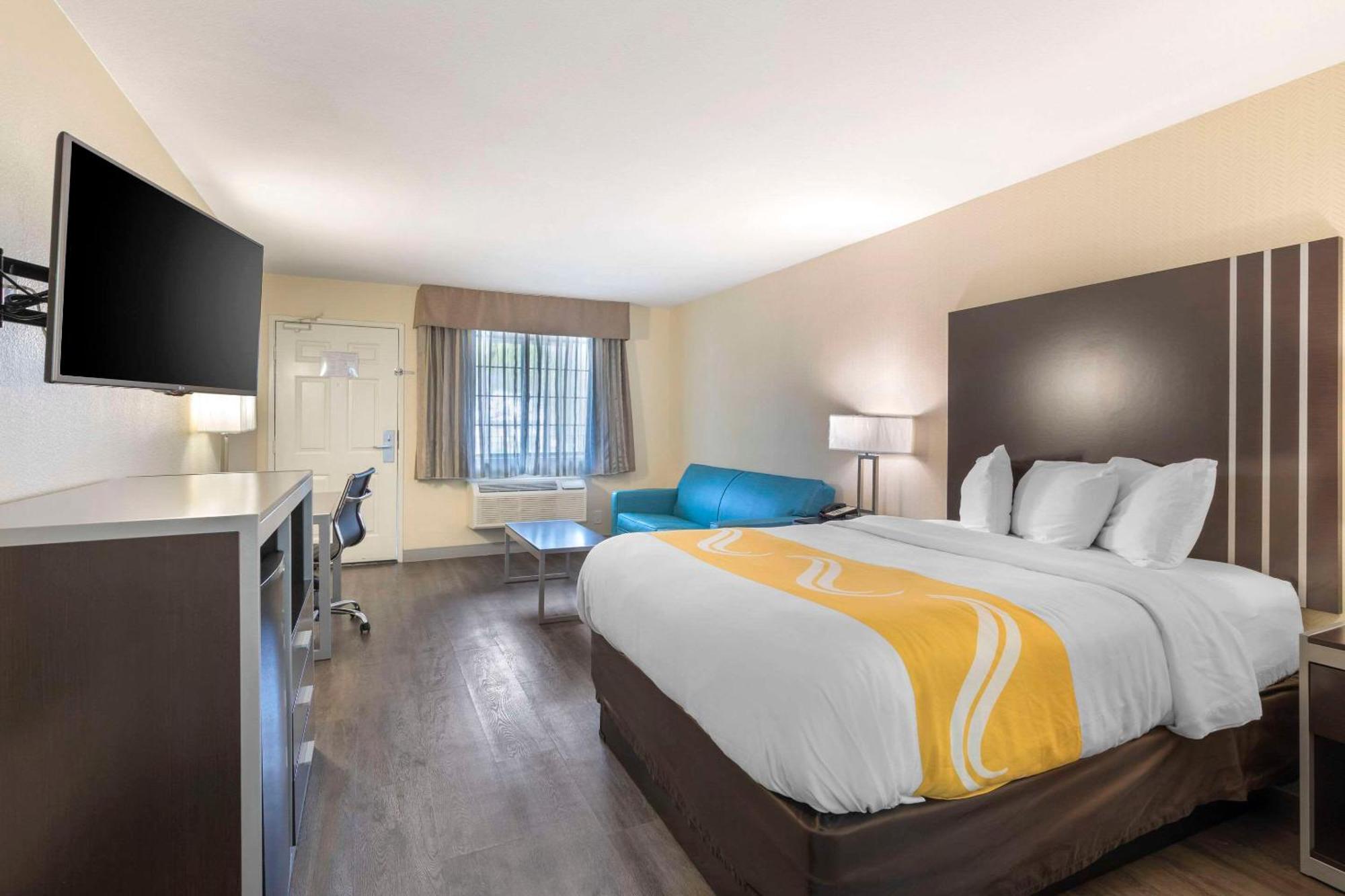 Quality Inn & Suites Camarillo-Oxnard Dış mekan fotoğraf