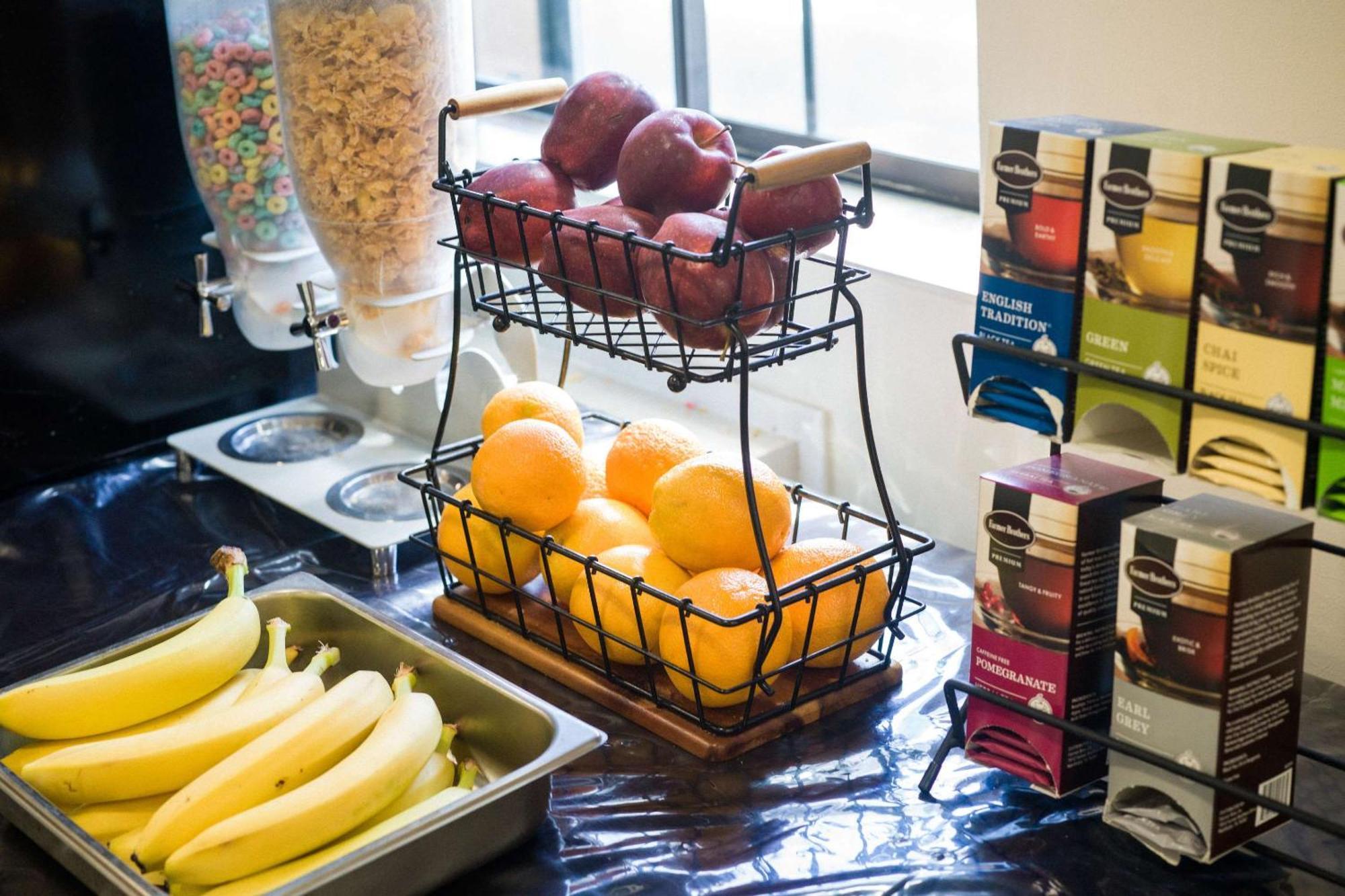 Quality Inn & Suites Camarillo-Oxnard Dış mekan fotoğraf
